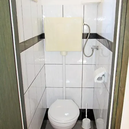 House 度假居